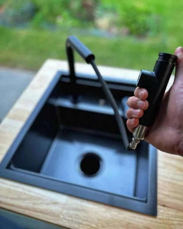 Black Nanotech Sink - Pull Out Faucet