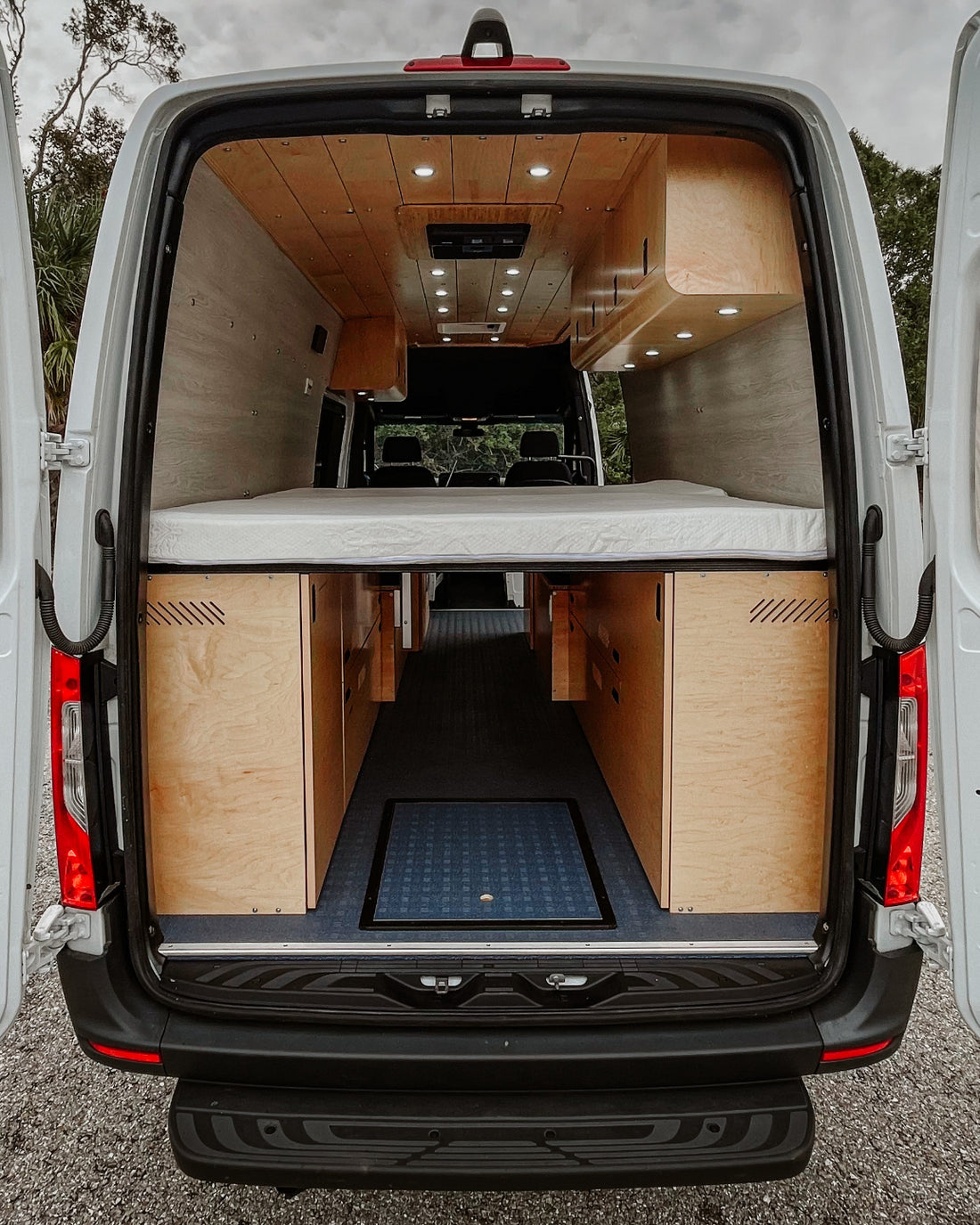 "Compact Comfort: DIY Van Conversion Tips for Maximizing Small Spaces"