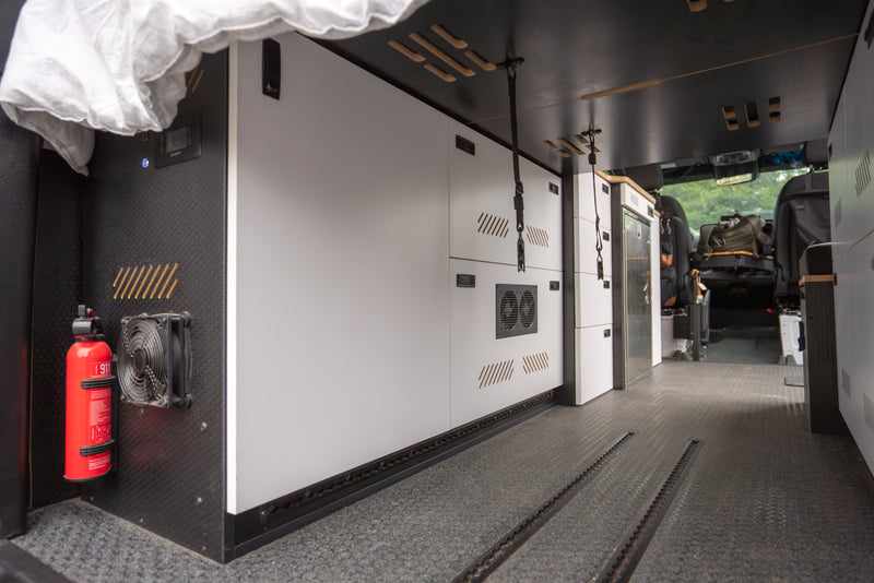 Sprinter 144" Floor Installation